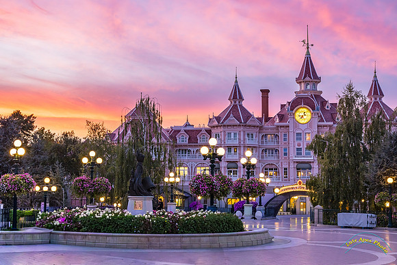 Disneyland Hotel Sunset
